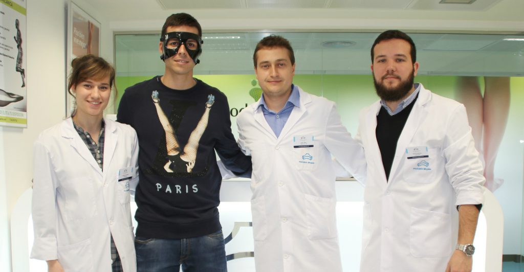 mascara_manudelmoral_eibar_unidad_del_pie_policlinica_gipuzkoa_podoactiva_3_alta_recortada