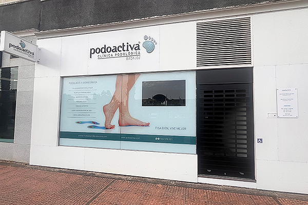 fachada-podoactiva-badajoz
